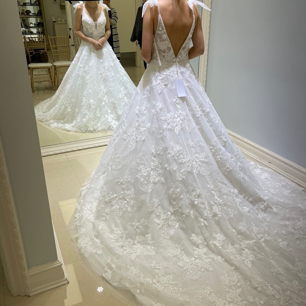 Abella “Helga” wedding dress
